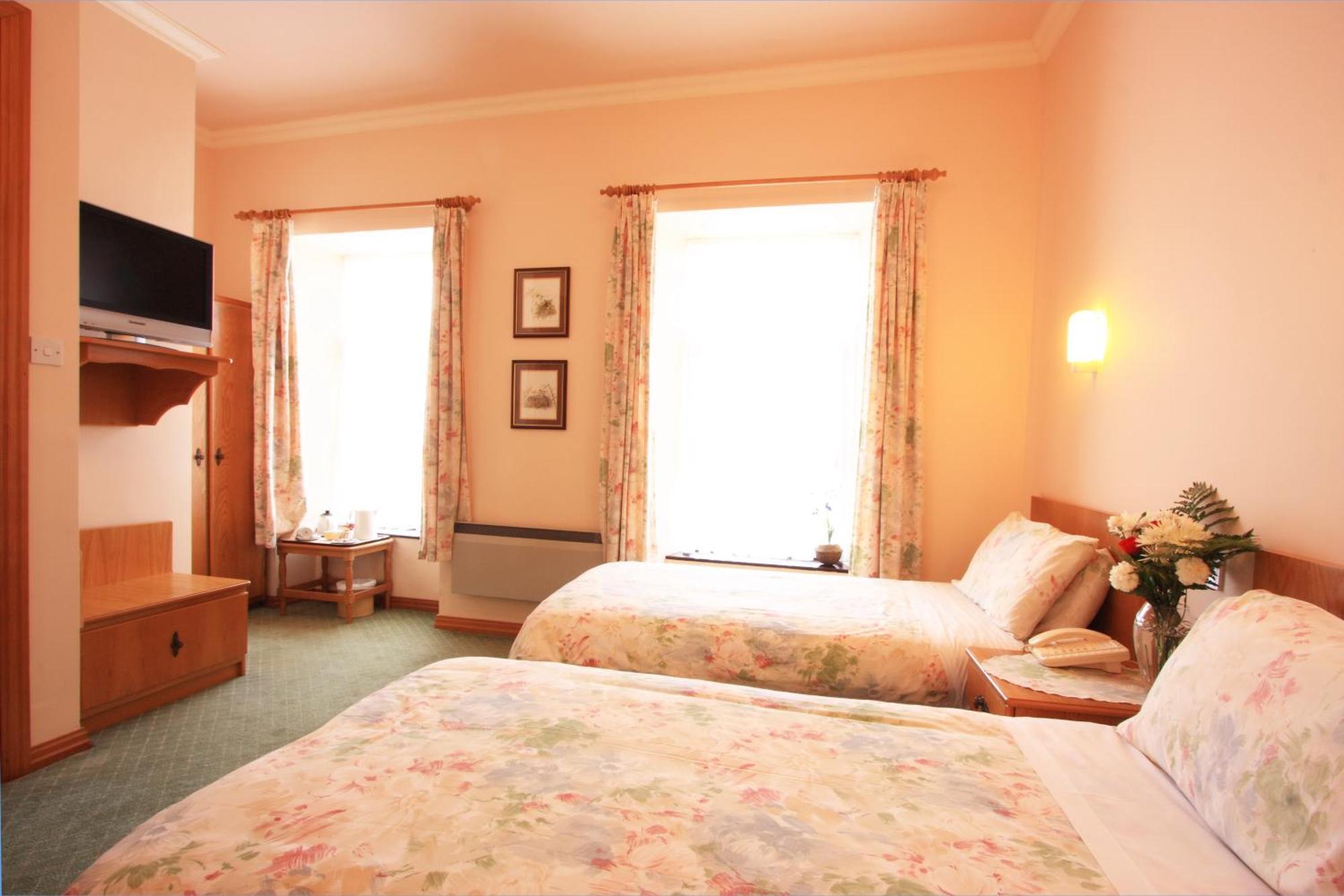 Rathbaun Hotel Лісдунварна Екстер'єр фото